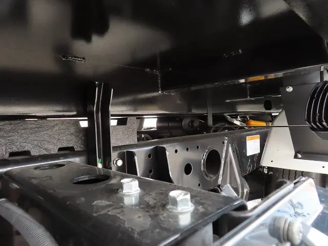 三菱 キャンター 2RG-FBA60(2WD)の写真43