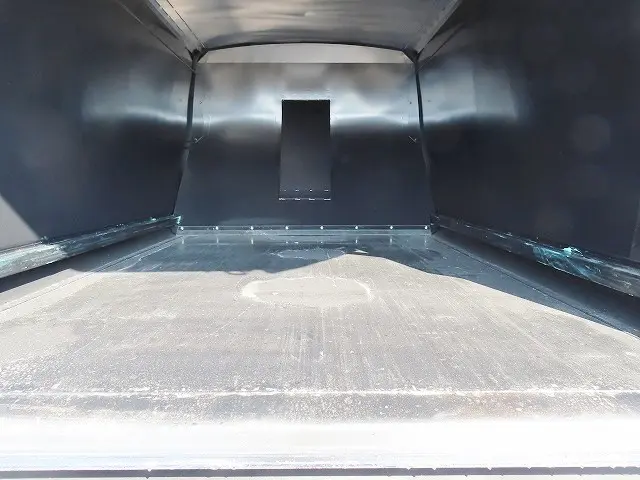 三菱 キャンター 2PG-FEB60(2WD)の写真22