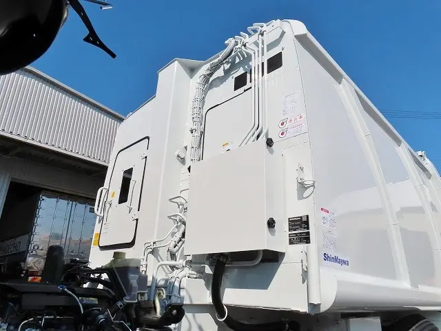 三菱 キャンター 2PG-FEB60(2WD)の写真32