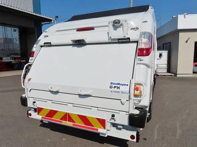 三菱 キャンター 2PG-FEB60(2WD)の写真33