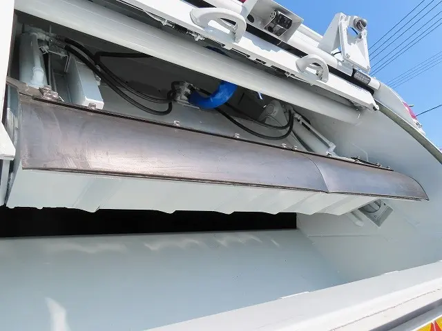 三菱 キャンター 2PG-FEB60(2WD)の写真34