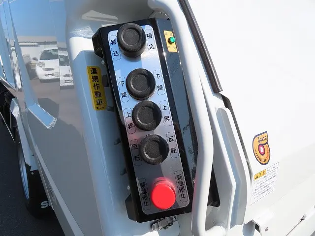 三菱 キャンター 2PG-FEB60(2WD)の写真37