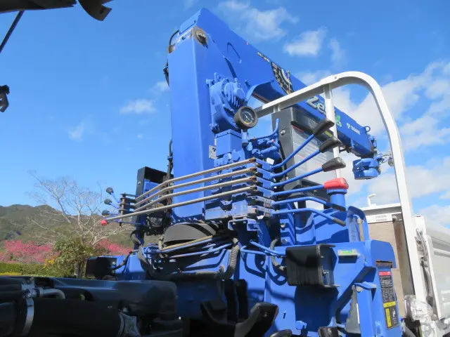 いすゞ エルフ TKG-NKR85A(2WD)の写真29