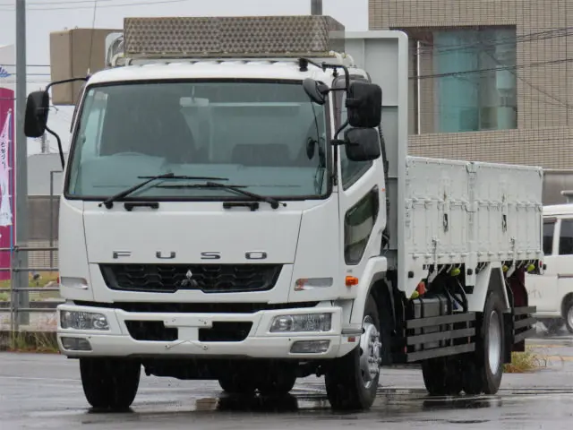 三菱 ファイター QKG-FK72FZ(2WD)の写真2