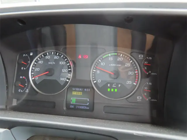 三菱 ファイター QKG-FK72FZ(2WD)の写真12