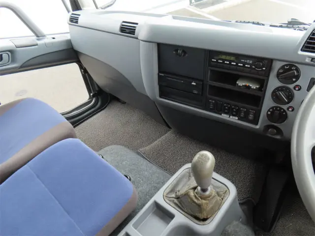 三菱 ファイター QKG-FK72FZ(2WD)の写真14