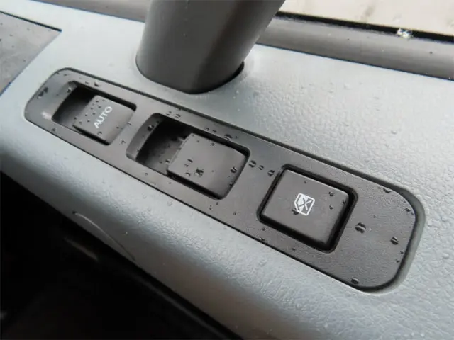 三菱 ファイター QKG-FK72FZ(2WD)の写真17