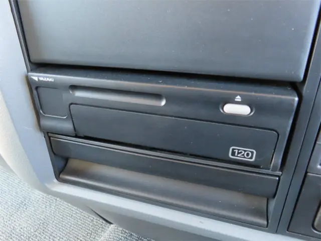 三菱 ファイター QKG-FK72FZ(2WD)の写真22