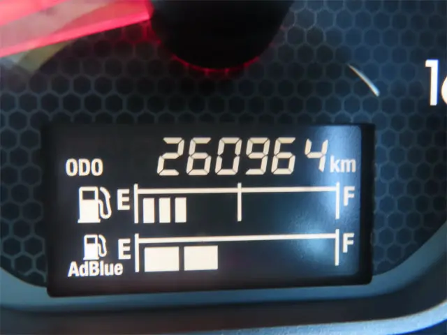 いすゞ フォワード 2RG-FTR90U2(2WD)の写真13