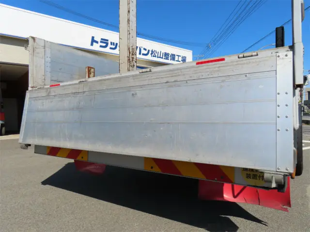 いすゞ フォワード 2RG-FTR90U2(2WD)の写真31