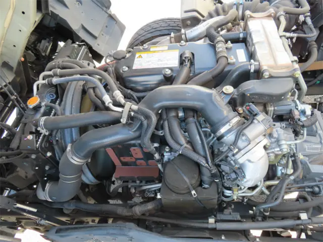 いすゞ フォワード 2RG-FTR90U2(2WD)の写真40