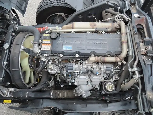 三菱 ファイター 2KG-FK62FY(2WD)の写真5