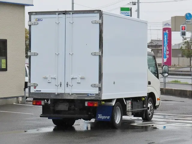 日野 デュトロ 2RG-XZC605M(2WD)の写真2