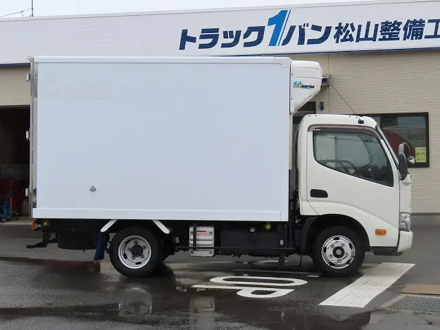日野 デュトロ 2RG-XZC605M(2WD)の写真5