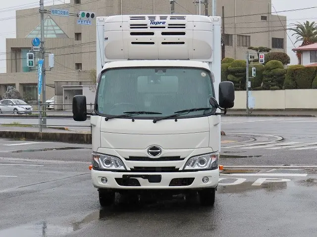日野 デュトロ 2RG-XZC605M(2WD)の写真6