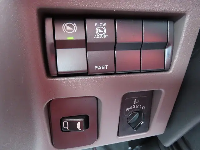 三菱 キャンター 2PG-FEB80(2WD)の写真15