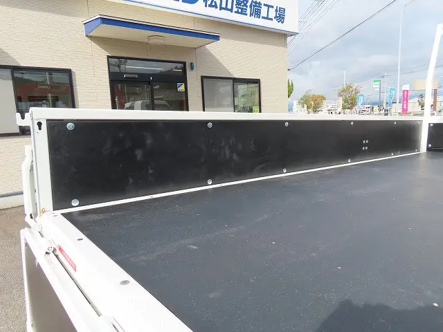 三菱 キャンター 2PG-FEB80(2WD)の写真25