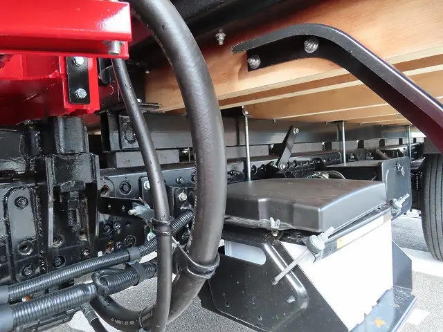 三菱 キャンター 2PG-FEB80(2WD)の写真44