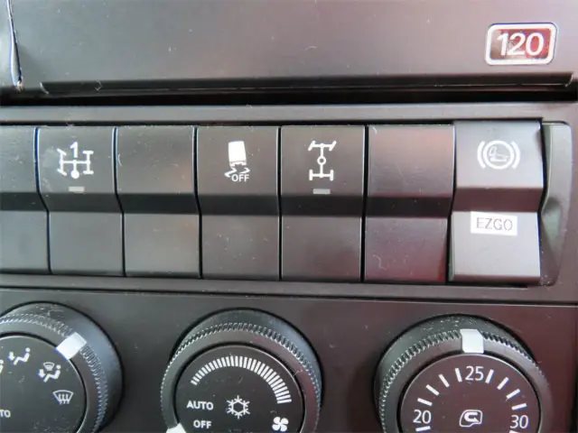 三菱 ファイター 2DG-FQ62F(6x4)の写真13