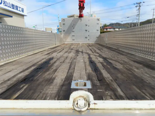 三菱 ファイター 2DG-FQ62F(6x4)の写真25