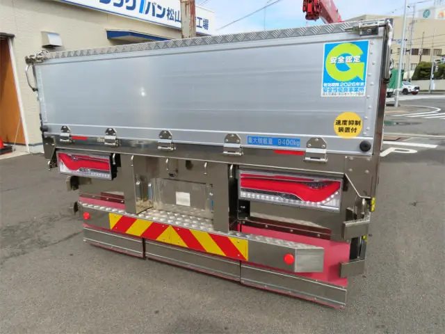 三菱 ファイター 2DG-FQ62F(6x4)の写真31