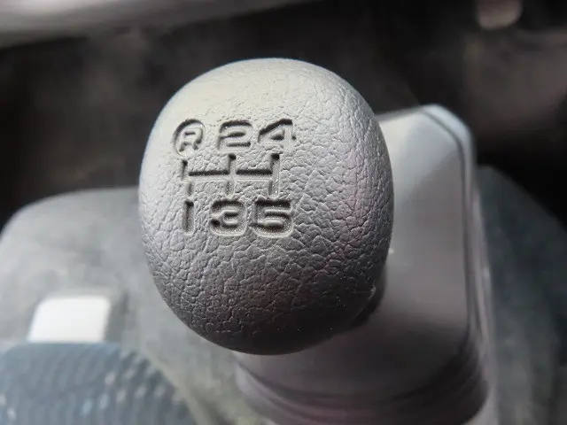 トヨタ ダイナ 2KG-XZC675D(4WD)の写真19