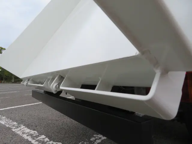 トヨタ ダイナ 2KG-XZC675D(4WD)の写真31