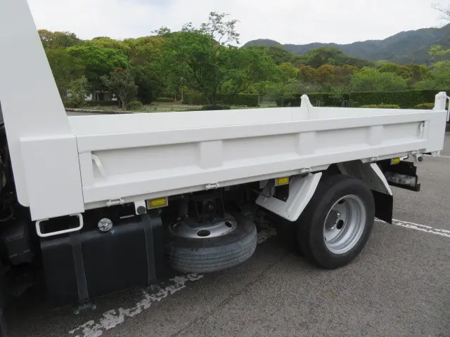 トヨタ ダイナ 2KG-XZC675D(4WD)の写真33