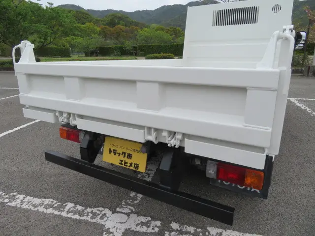 トヨタ ダイナ 2KG-XZC675D(4WD)の写真36