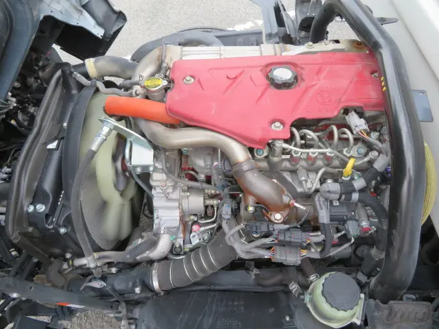 トヨタ ダイナ 2KG-XZC675D(4WD)の写真38