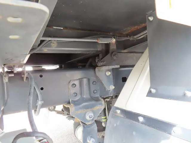 トヨタ ダイナ 2KG-XZC675D(4WD)の写真40