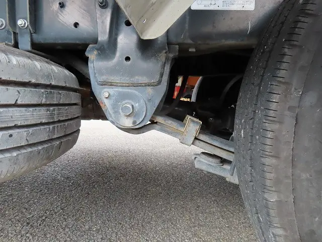 トヨタ ダイナ 2KG-XZC675D(4WD)の写真43