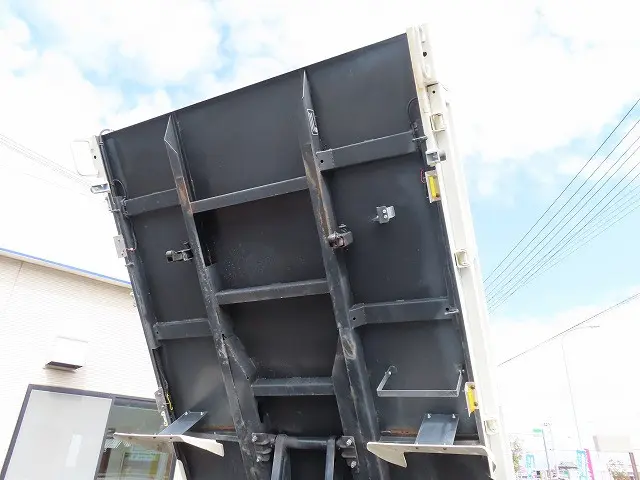 トヨタ ダイナ 2KG-XZC675D(4WD)の写真49