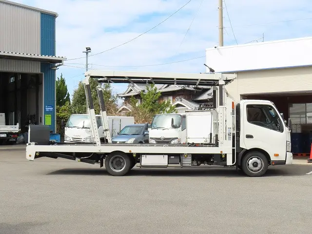 トヨタ ダイナ 2KG-XZU720(2WD)の写真5