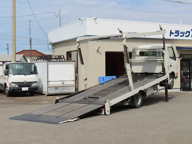 トヨタ ダイナ 2KG-XZU720(2WD)の写真9