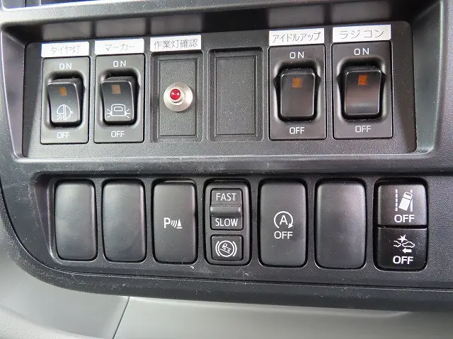 トヨタ ダイナ 2KG-XZU720(2WD)の写真17