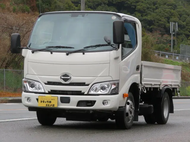 日野 デュトロ 2RG-XZU605M(2WD)の写真1