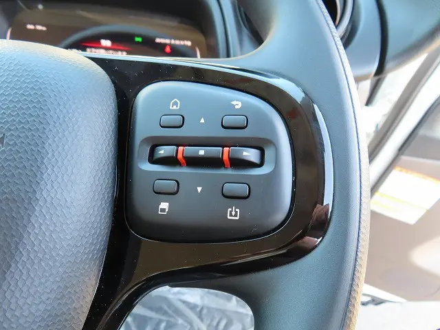 三菱 キャンター 2RG-FEAV0(2WD)の写真19