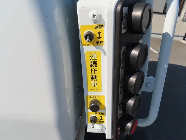 三菱 キャンター 2RG-FEAV0(2WD)の写真37