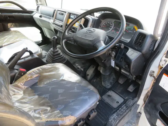 日野 レンジャー TKG-FC9JCAP(2WD)の写真3