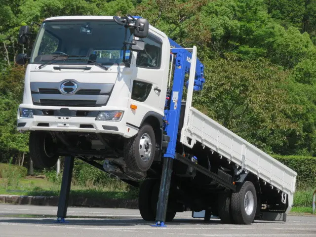 日野 レンジャー 2PG-FC2ABA(2WD)の写真8