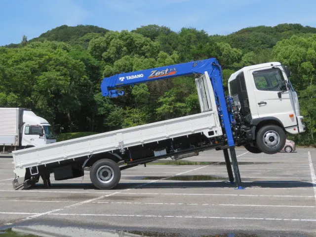 日野 レンジャー 2PG-FC2ABA(2WD)の写真9