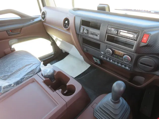 日野 レンジャー 2PG-FC2ABA(2WD)の写真21