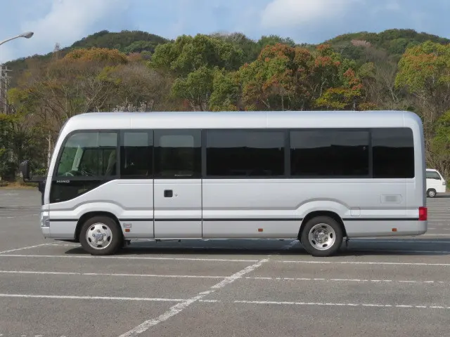 日野 リエッセ SKG-XZB70M(2WD)の写真4
