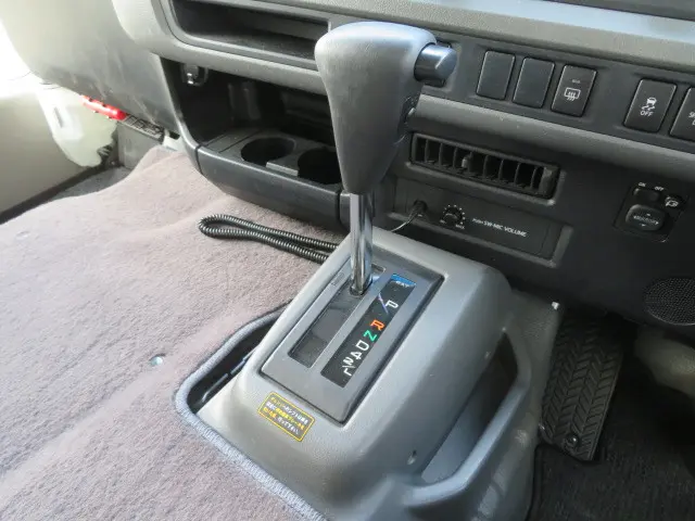 日野 リエッセ SKG-XZB70M(2WD)の写真17