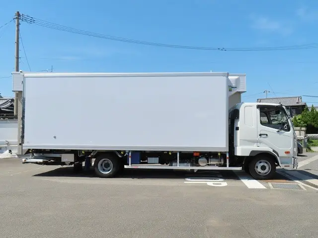 三菱 ファイター 2KG-FK65F(2WD)の写真4