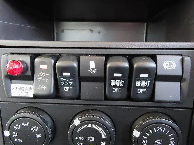 三菱 ファイター 2KG-FK65F(2WD)の写真12
