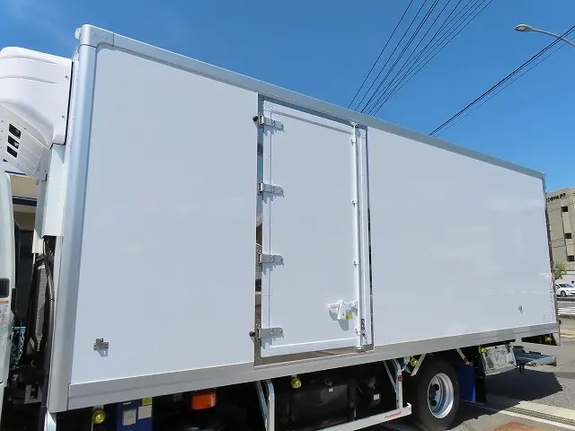 三菱 ファイター 2KG-FK65F(2WD)の写真29