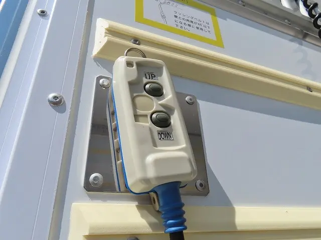 三菱 ファイター 2KG-FK65F(2WD)の写真36