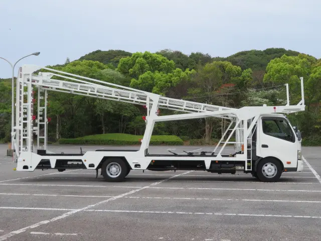 日野 デュトロ SDG-XZU720M改(2WD)の写真5